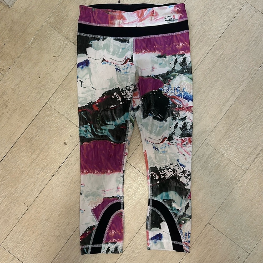 Lululemon cropped leggings